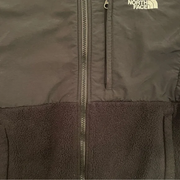 The North Face Women’s Denali Fleece Jacket - Picture 12 of 13